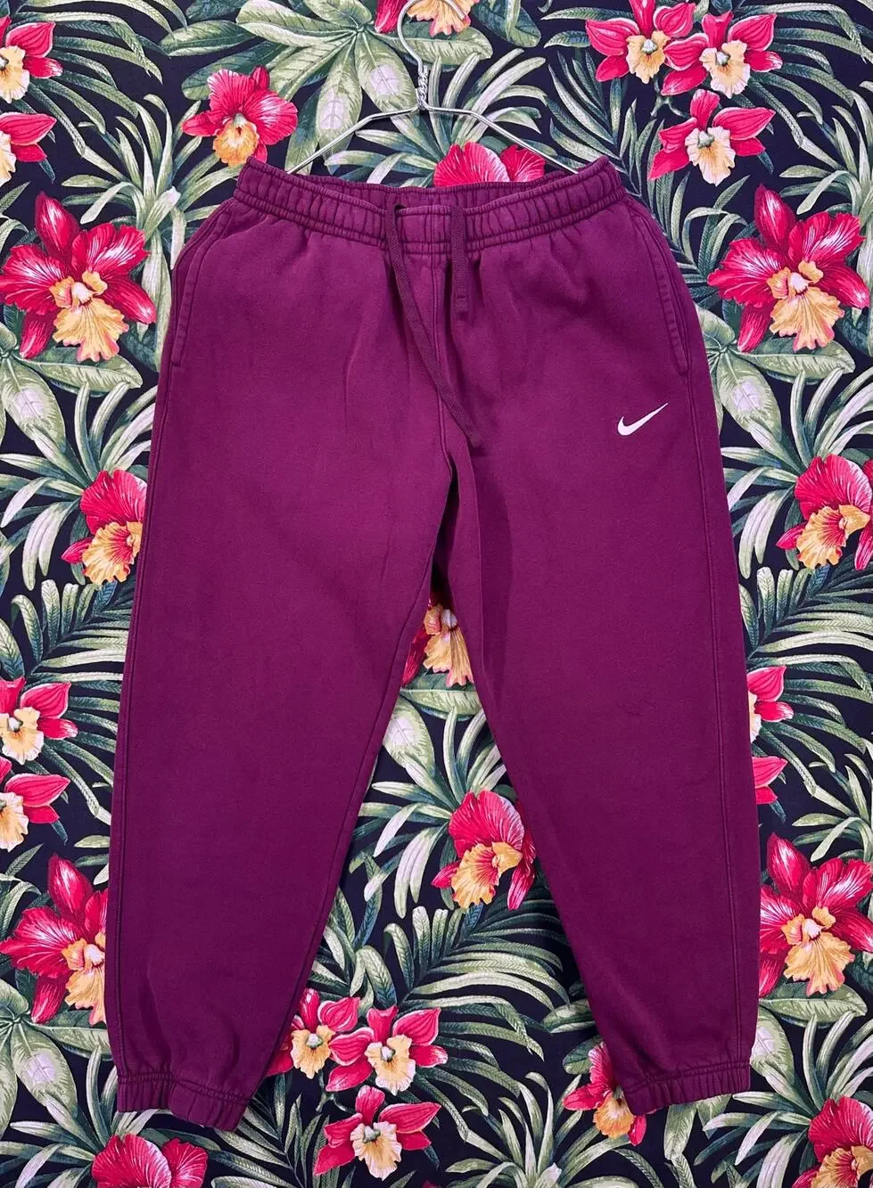 Nike Burgundy White Swoosh Sweatpants Size Medium